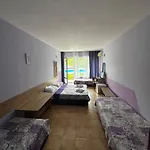 Riva Hotel 3*