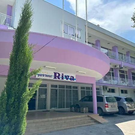 Riva 3*